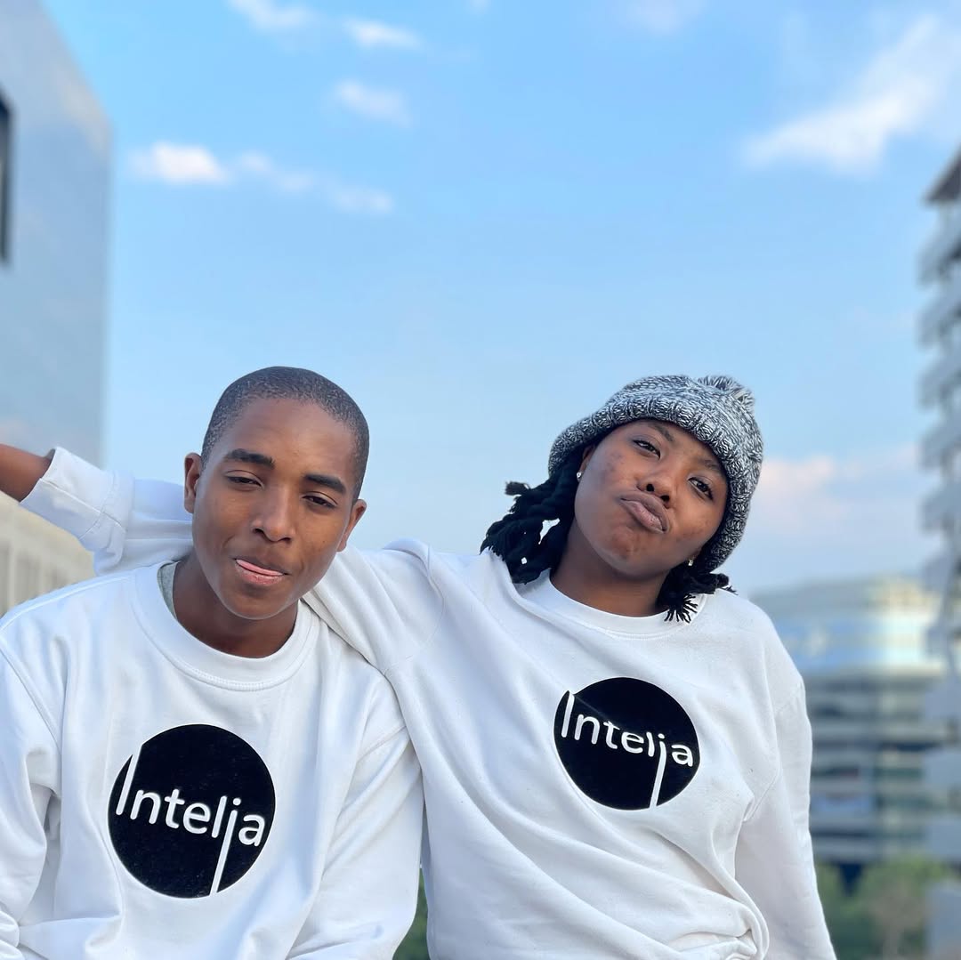 Intelia service visual